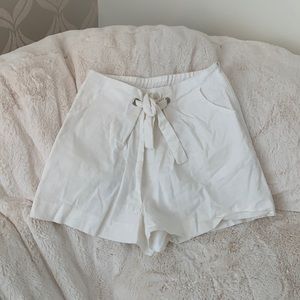 High wasted white paper bag shorts